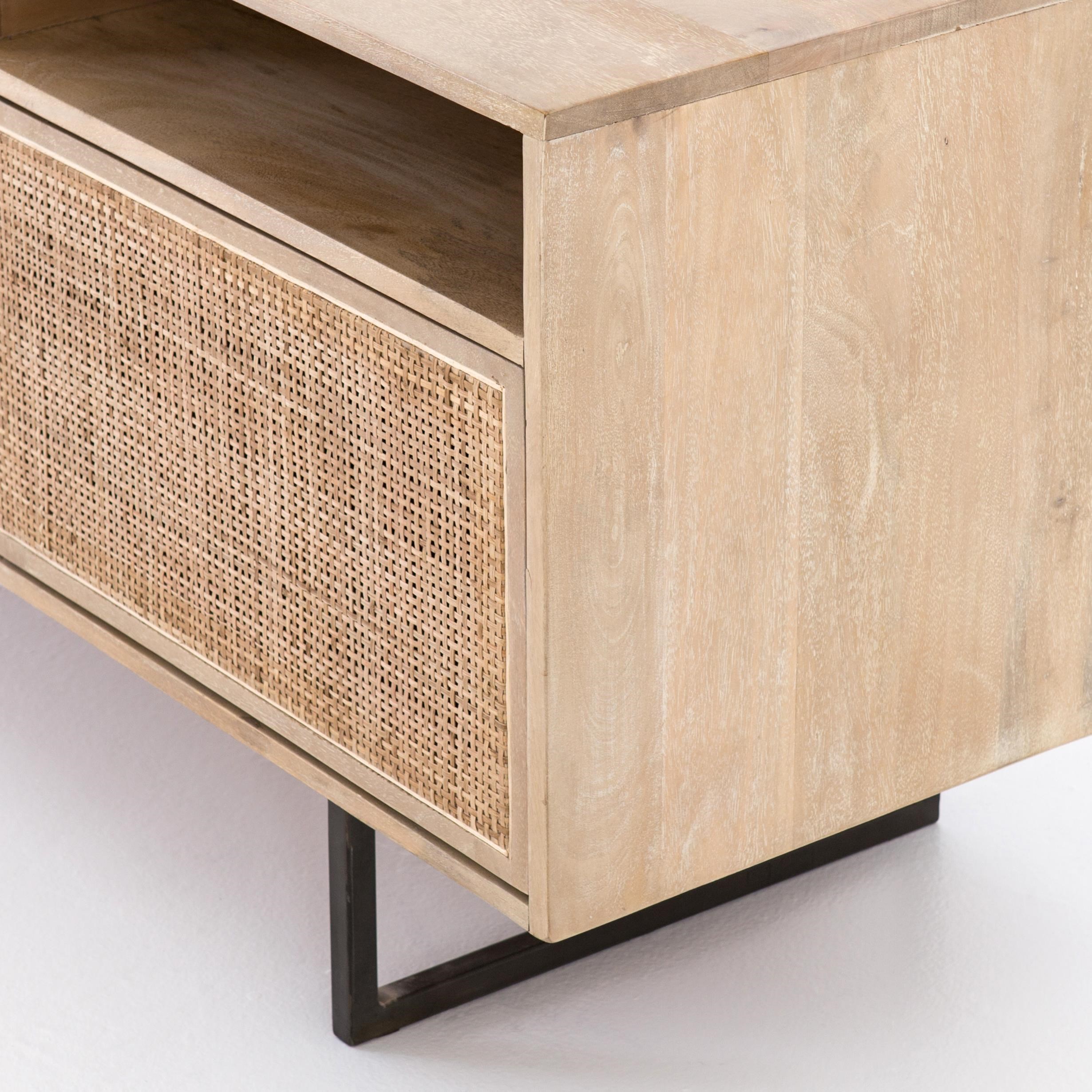 Carmel sales media console